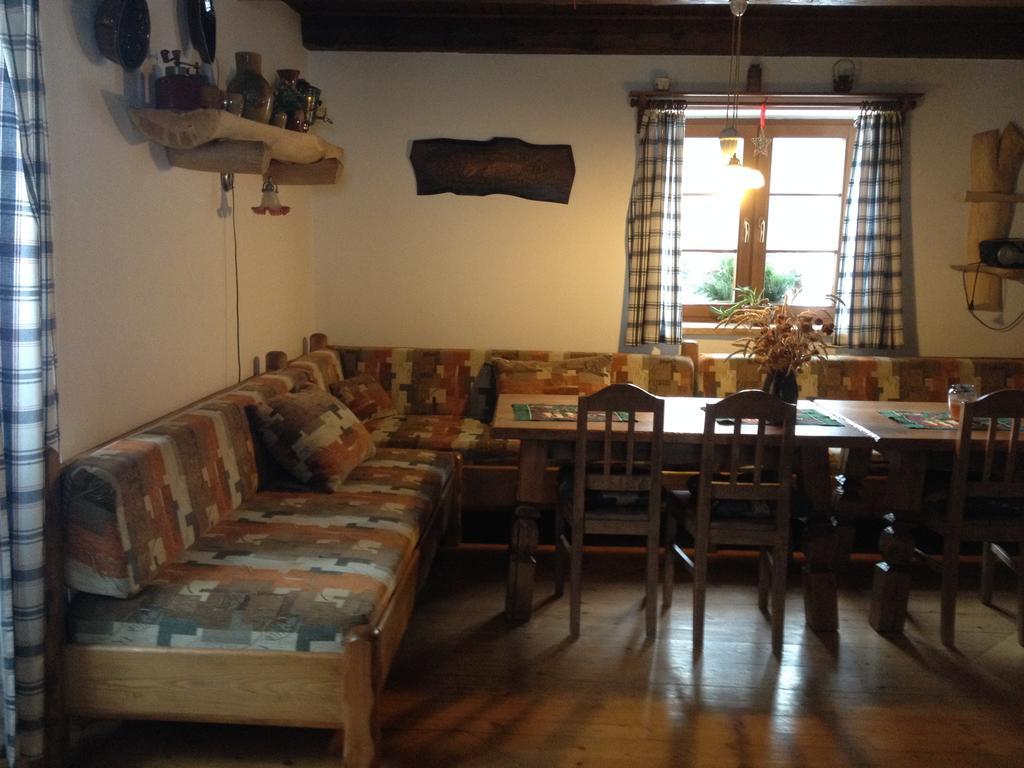 Cerny Dul 18 Villa Room photo